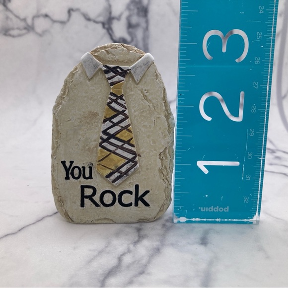 Ganz Father’s Day “You Rock” Resin Faux Rock Yellow White Tie New Gift Present - Picture 4 of 5